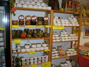 FRische produkte im Bergkirchener Hofladen Wölpinghausen